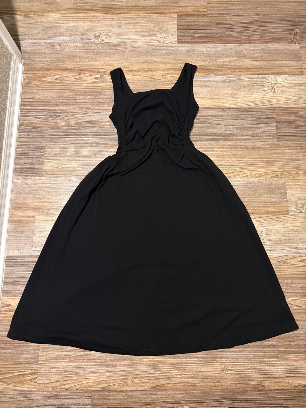 Women's Black Sleeveless Midi Dress - Timeless A-Line